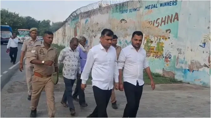 बदायूं दोहरा हत्याकांड: 50 हजार का इनाम घोषित होते ही आरोपी ने कोर्ट में किया सरेंडर