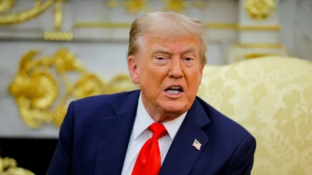 ट्रंप का ईरान को चेतावनी भरा संदेश: होर्मुज न खुला तो गोलीबारी फिर होगी शुरू