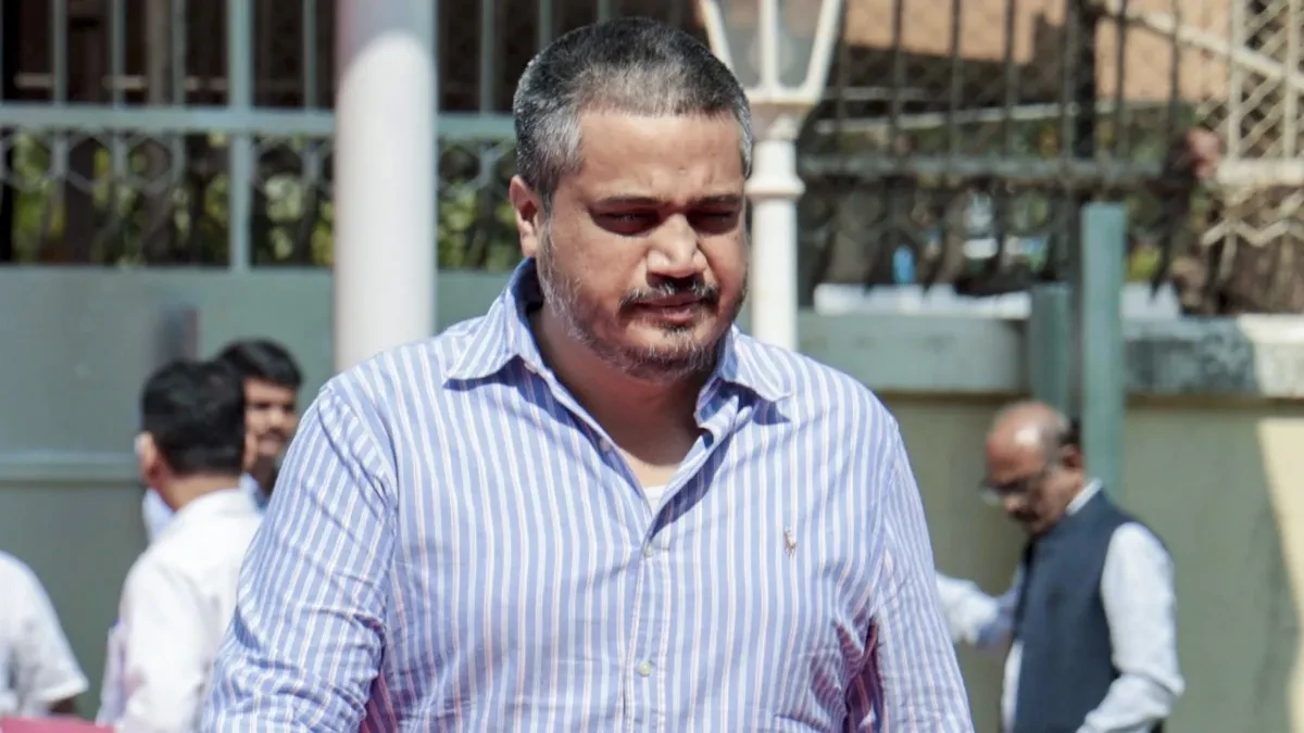 महाराष्ट्र में सियासी उलटफेर के संकेत, रोहित पवार बोले- सहयोगी दल निशाने पर