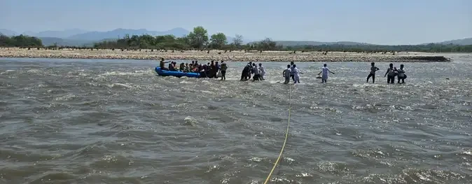 हरिद्वार में बड़ा हादसा टला: गंगा में फंसे 21 श्रद्धालु सुरक्षित रेस्क्यू