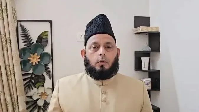 जनगणना: धर्म के कॉलम में इस्लाम, मात्र भाषा में उर्दू भरें मुस्लिम- मौलाना रशीद ने की अपील