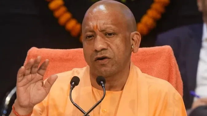 नोएडा मजदूर विवाद पर योगी सरकार का बड़ा कदम, उच्च स्तरीय समिति गठित