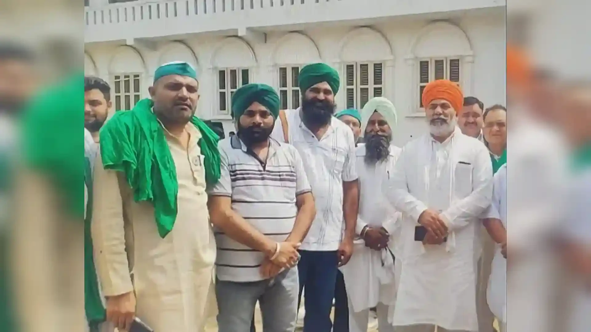 गेहूं खरीद में गड़बड़ी का आरोप, राकेश टिकैत से मिले किसान