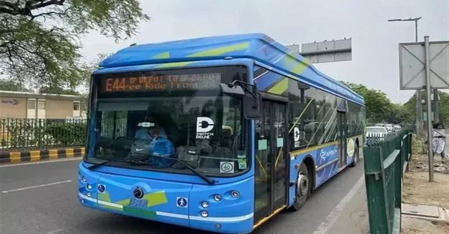 डीटीसी की वित्तीय हालत में सुधार, आय में 173 करोड़ रुपये की बढ़ोतरी