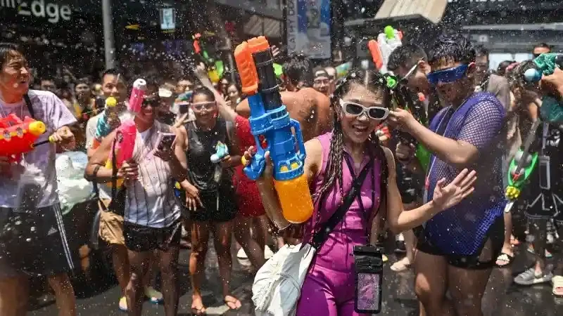 थाईलैंड का सोंगक्रान फेस्टिवल बना दर्दनाक, 6 दिनों में 216 मौतें