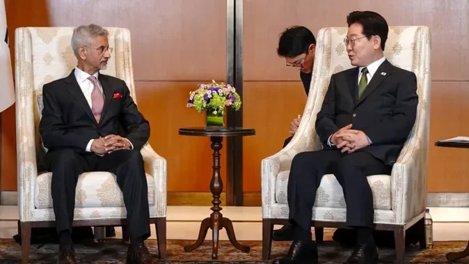 दक्षिण कोरिया के राष्ट्रपति ली जे मायुंग भारत दौरे पर, जयशंकर ने किया स्वागत