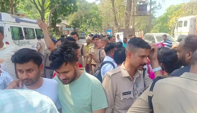 भीमताल-हल्द्वानी मार्ग पर बस की चपेट में आकर मासूम की मौत