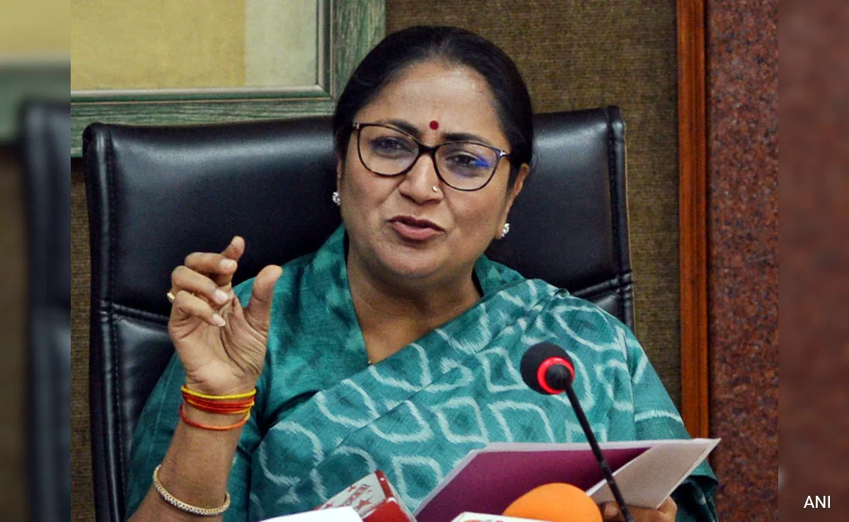 दिल्ली में बिना पीयूसी वाले वाहनों को नहीं मिलेगा ईंधन, सरकार का बड़ा फैसला