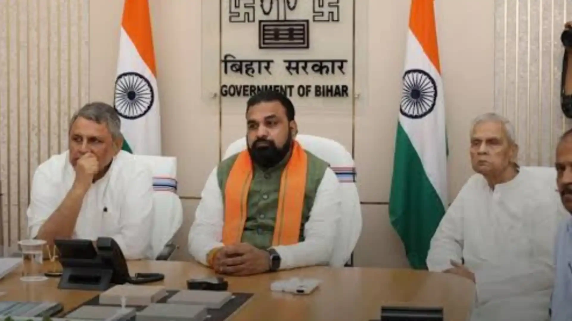 बिहार कैबिनेट की पहली बैठक में 22 प्रस्तावों को मंजूरी, कई बड़े फैसले