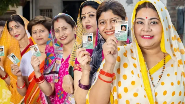 बंगाल और तमिलनाडु में मतदान शुरू, कई केंद्रों पर सुबह से लंबी कतारें