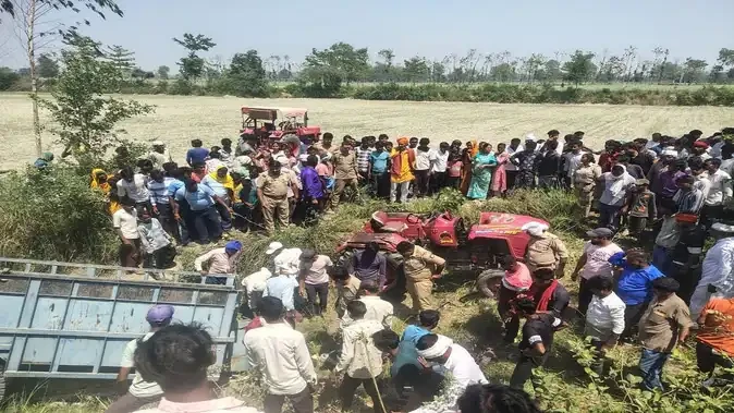 लखीमपुर खीरी में ट्रैक्टर-ट्रॉली हादसा, 5 की मौत, 22 घायल