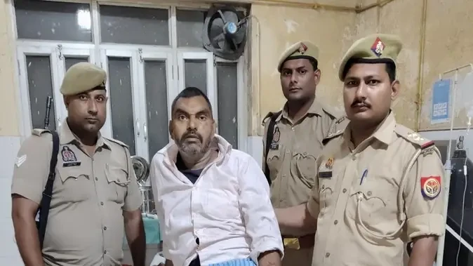 फिरोजाबाद: पिता की हत्या का आरोपी बेटा मुठभेड़ में गिरफ्तार, पैर में लगी गोली