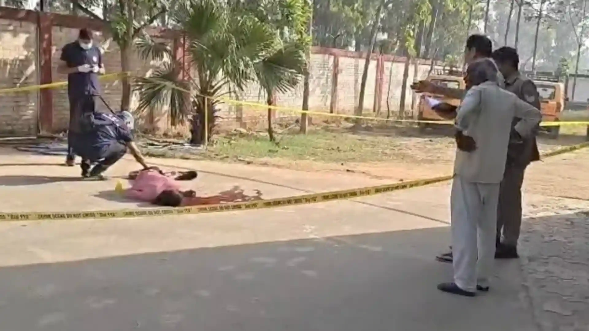 मुजफ्फरनगर में स्कूल चौकीदार की हत्या, खून से लथपथ मिला शव