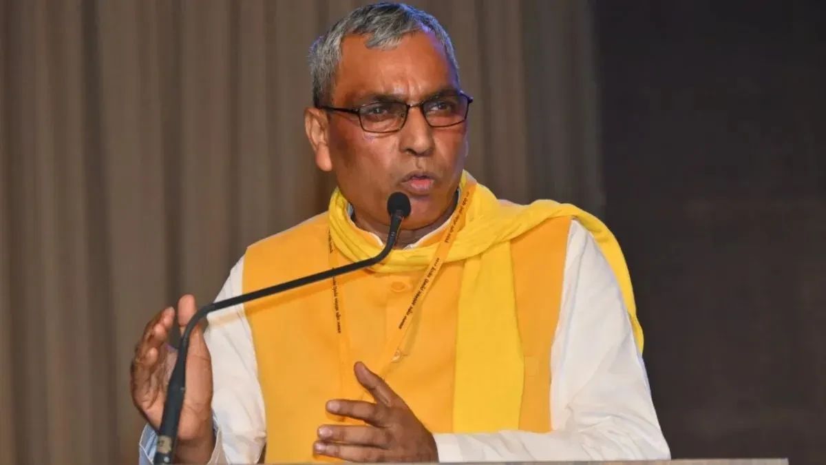 पंचायत चुनाव को लेकर ओपी राजभर का बड़ा बयान, कोर्ट के आदेश पर होगा फैसला