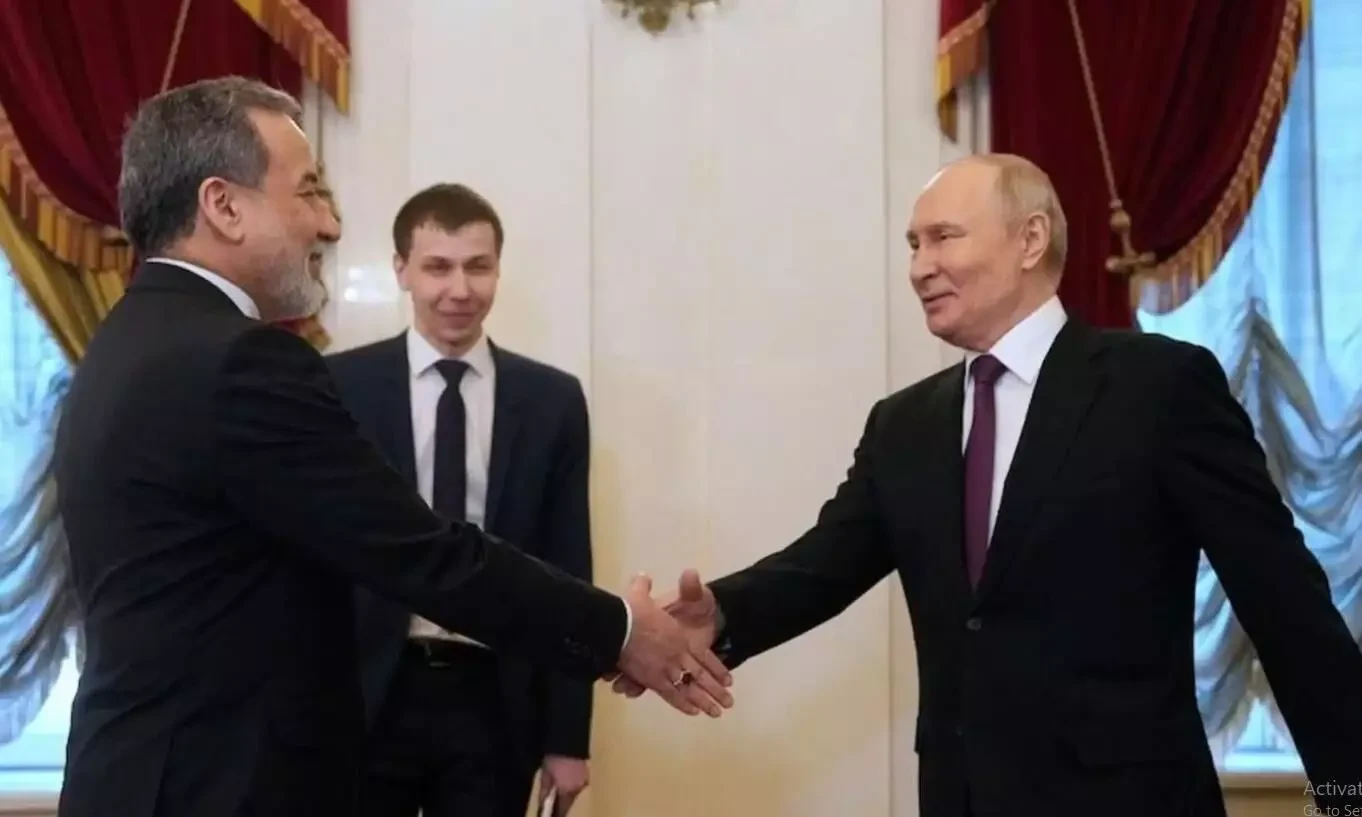 पुतिन और ईरानी विदेश मंत्री की मुलाकात, पश्चिम एशिया में शांति पर जोर