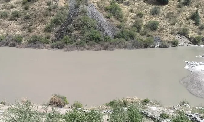 ग्लेशियर पिघलने से धौली नदी का जलस्तर बढ़ा, प्रशासन अलर्ट पर