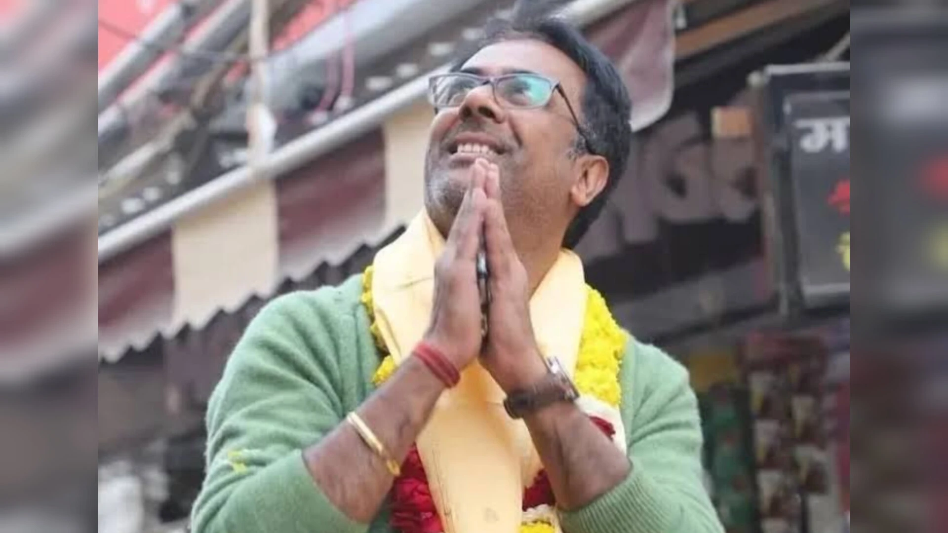 दिल्ली में दिनदहाड़े लूट, बदमाशों ने आप नेता को बनाया निशाना