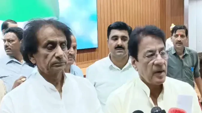 मेरठ नगर निगम बैठक में नारी वंदन अधिनियम पर निंदा प्रस्ताव पास, विपक्ष पर बरसे सांसद