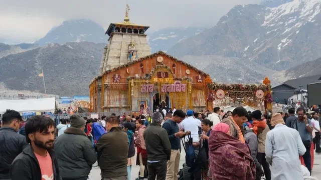 केदारनाथ धाम में उमड़ी आस्था, 7 दिनों में 2 लाख से अधिक श्रद्धालुओं ने किये दर्शन