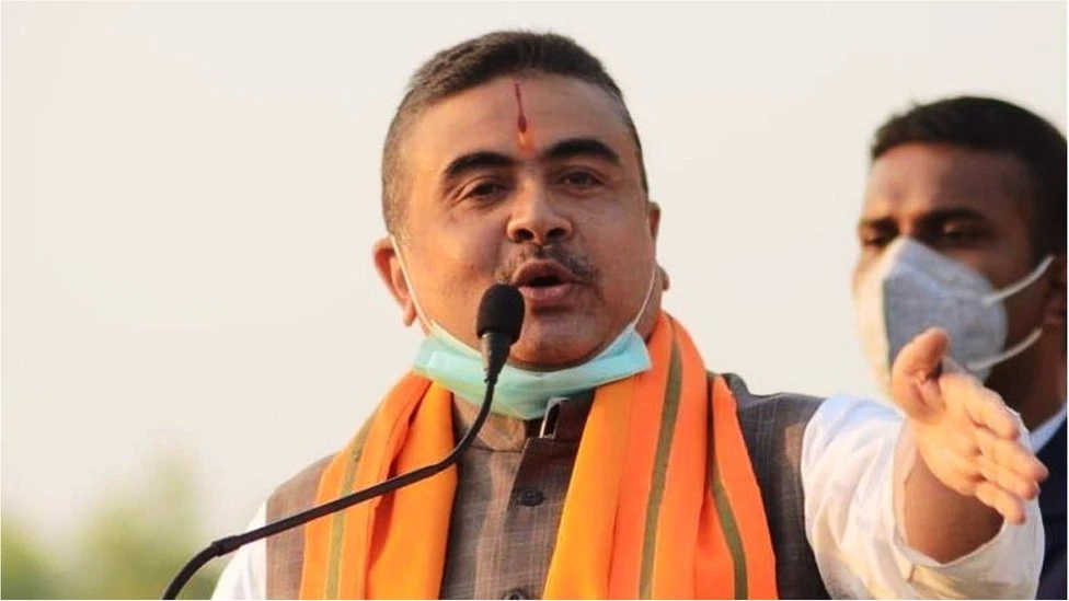 बंगाल चुनाव में भिड़ंत: शुभेंदु अधिकारी के पहुंचते ही बूथ पर हंगामा