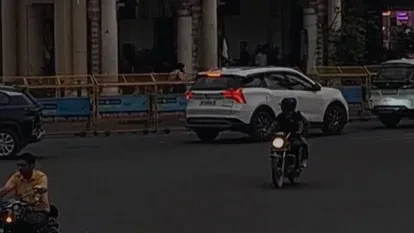 लखनऊ में अचानक हुआ दिन में अंधेरा, फिर बरसने लगे बादल, चली धूलभरी आंधी