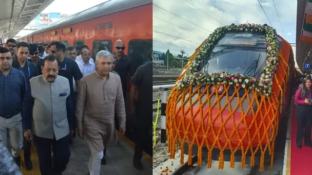 जम्मू से श्रीनगर तक शुरू हुई वंदे भारत, रेल मंत्री ने दिखाई हरी झंडी