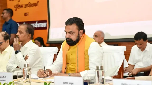 बिहार में सीओ हड़ताल स्थगित, 4 मई से लौटेंगे काम पर