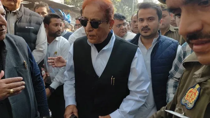 आजम खां–अब्दुल्ला आजम पैन कार्ड केस: सजा बढ़ाने की अपील पर टली सुनवाई