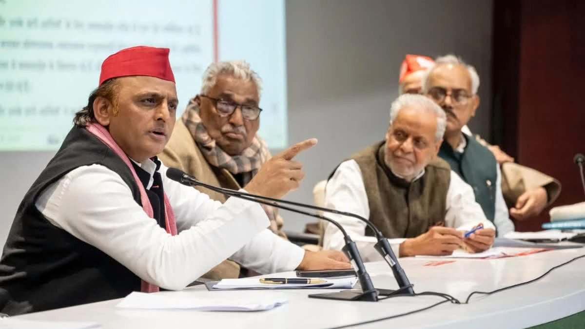 33% महिला आरक्षण पर अखिलेश यादव का केंद्र सरकार को अल्टीमेटम