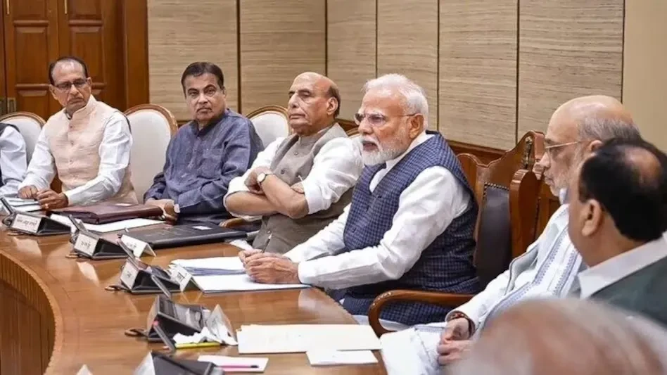 किसानों से लेकर टेक सेक्टर तक बदलाव की तैयारी, केंद्र सरकार के बड़े फैसले