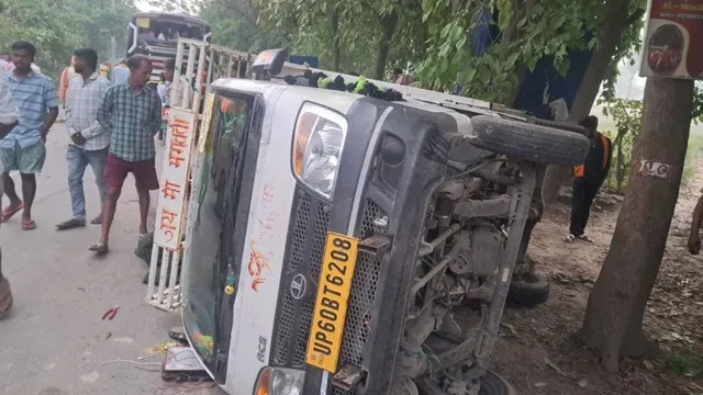 छपरा में भीषण हादसा: ट्रक और पिकअप टक्कर में 4 की मौत, 6 घायल