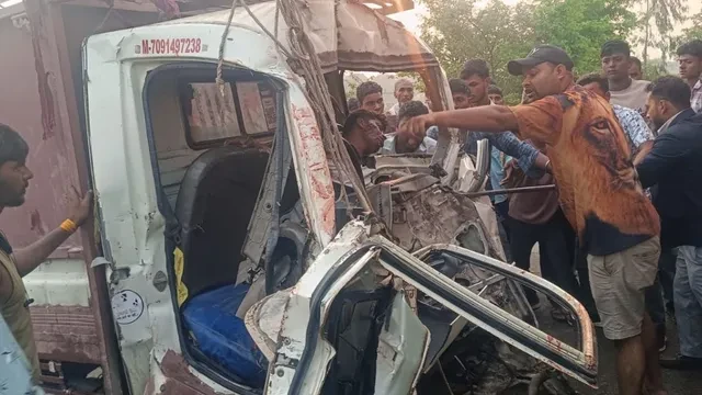 सारण में भीषण सड़क हादसा, तीन की मौत और नौ घायल