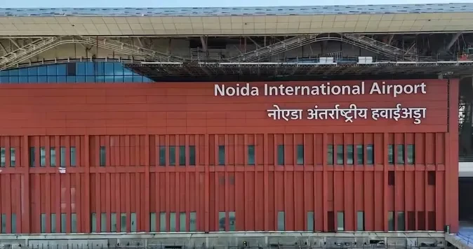 नोएडा से लखनऊ उड़ान का किराया दिल्ली से ज्यादा, नई तुलना में खुलासा