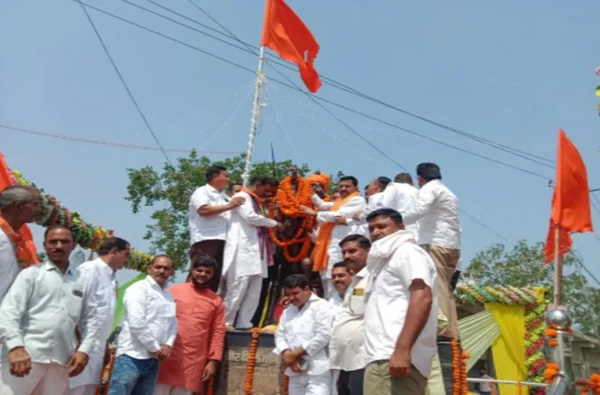 सहारनपुर: कड़ी सुरक्षा में मनाई महाराणा प्रताप जयंती, निकली बाइक-ट्रैक्टर रैली