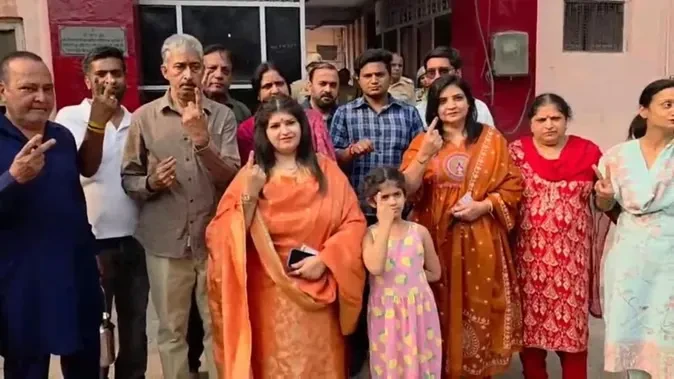 हरियाणा निकाय चुनाव: 54.4% मतदान, कई जगह ईवीएम खराबी और फर्जी वोटिंग के आरोप
