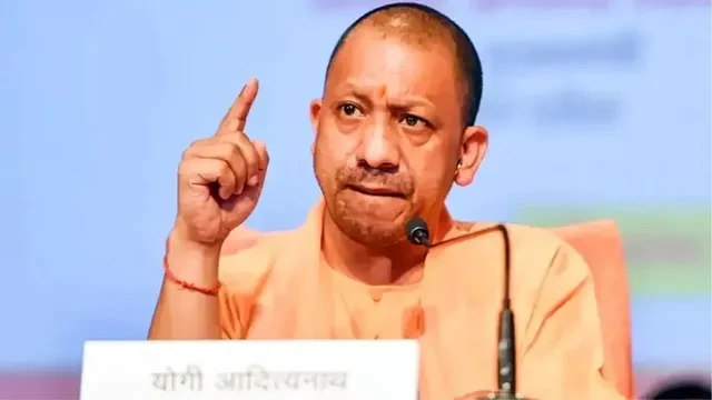 यूपी में वर्क फ्रॉम होम पर जोर, सीएम योगी ने फ्लीट में 50% कटौती के दिए निर्देश