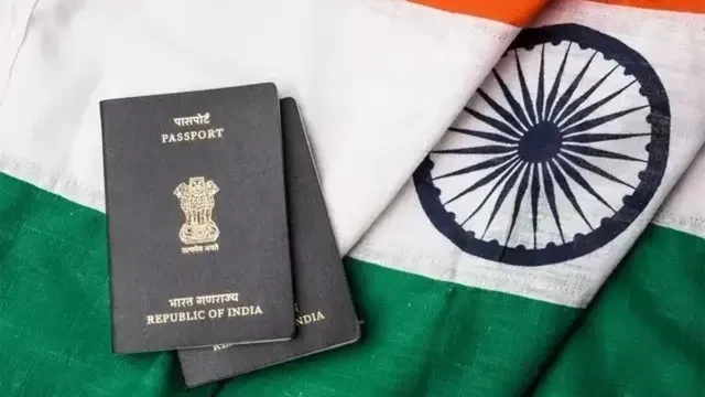 पाक, अफगान और बांग्लादेशियों को भारतीय नागरिकता के लिए सरेंडर करना होगा पासपोर्ट: गृह मंत्रालय