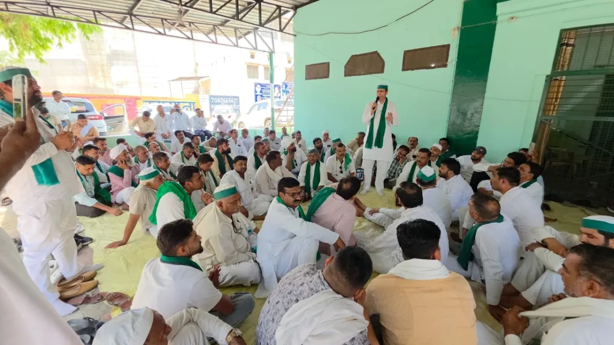 मुजफ्फरनगर: भाकियू की बैठक में किसान चिंतन शिविर पर हुआ मंथन