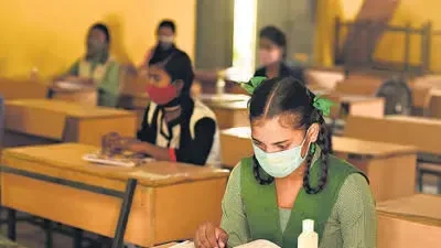 स्कूलों में करोड़ों के उपकरणों की सुरक्षा को लेकर बीएसए का निर्देश, शिक्षकों पर बढ़ी जिम्मेदारी