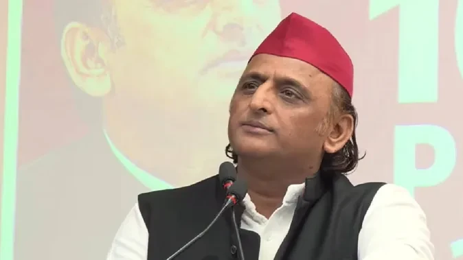 यूपी में जाति देखकर हो रहे एनकाउंटर और जनता बेहाल: अखिलेश