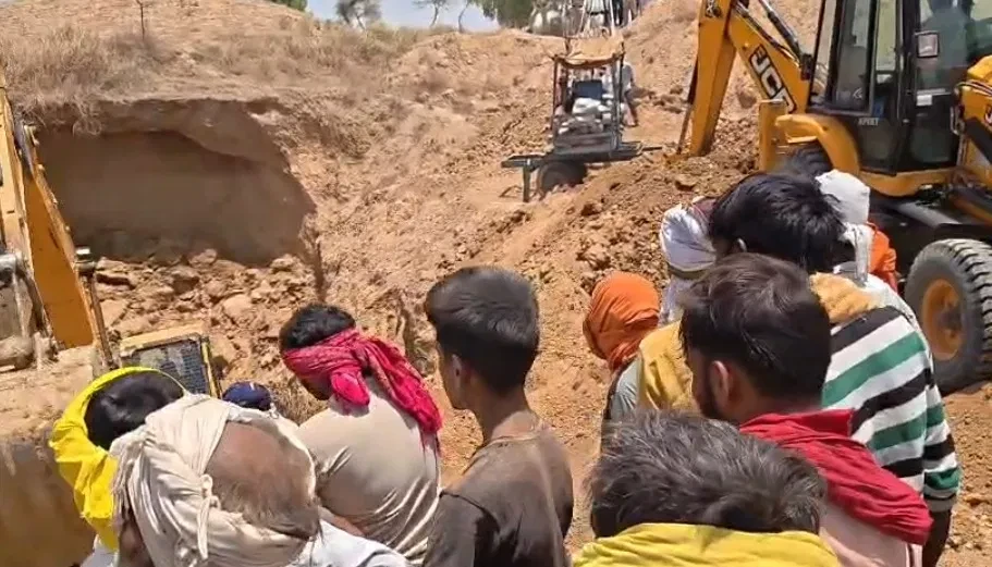 पन्ना में कुआं खुदाई के दौरान बड़ा हादसा, कुएं की मिट्टी धसने से पांच मजदूरों की मौत