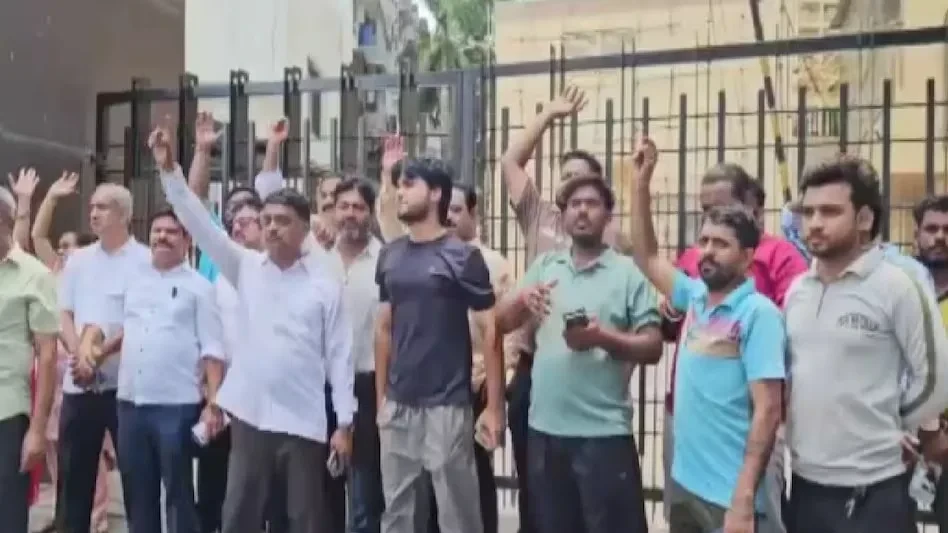 मुंबई: मीरा रोड सोसायटी में बकरों को लेकर विवाद, ईद से पहले तनाव