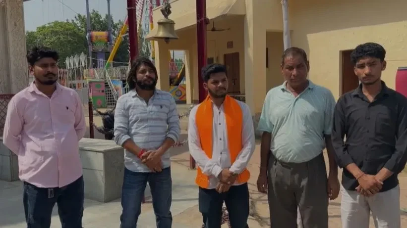 मेरठ: नौचंदी मेले में हंगामा, चार किशोरों को कमरे में बंद कर पीटने का आरोप