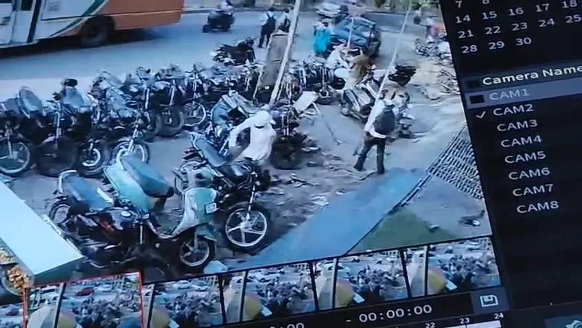 मुजफ्फरनगर: दिनदहाड़े बाइक चोरी का सीसीटीवी फुटेज वायरल, नई मंडी में हड़कंप
