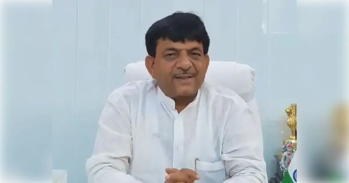 राशन डीलरों के कमीशन बढ़ाने की मांग, मंत्री कपिल देव अग्रवाल ने लिखा सीएम को पत्र