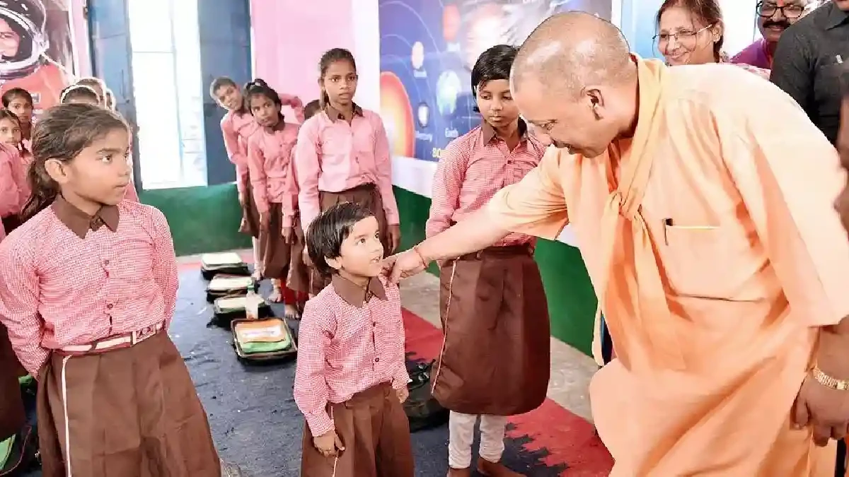 यूपी के स्कूलों में शुरू होगा ‘कैच-अप लर्निंग’ अभियान, कोई बच्चा नहीं रहेगा पीछे: सीएम योगी