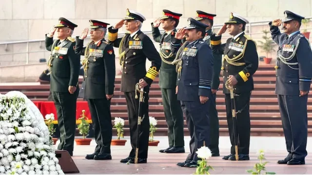 भारतीय सेना की वर्दी में बड़ा बदलाव, औपनिवेशिक परंपराओं को कहा अलविदा