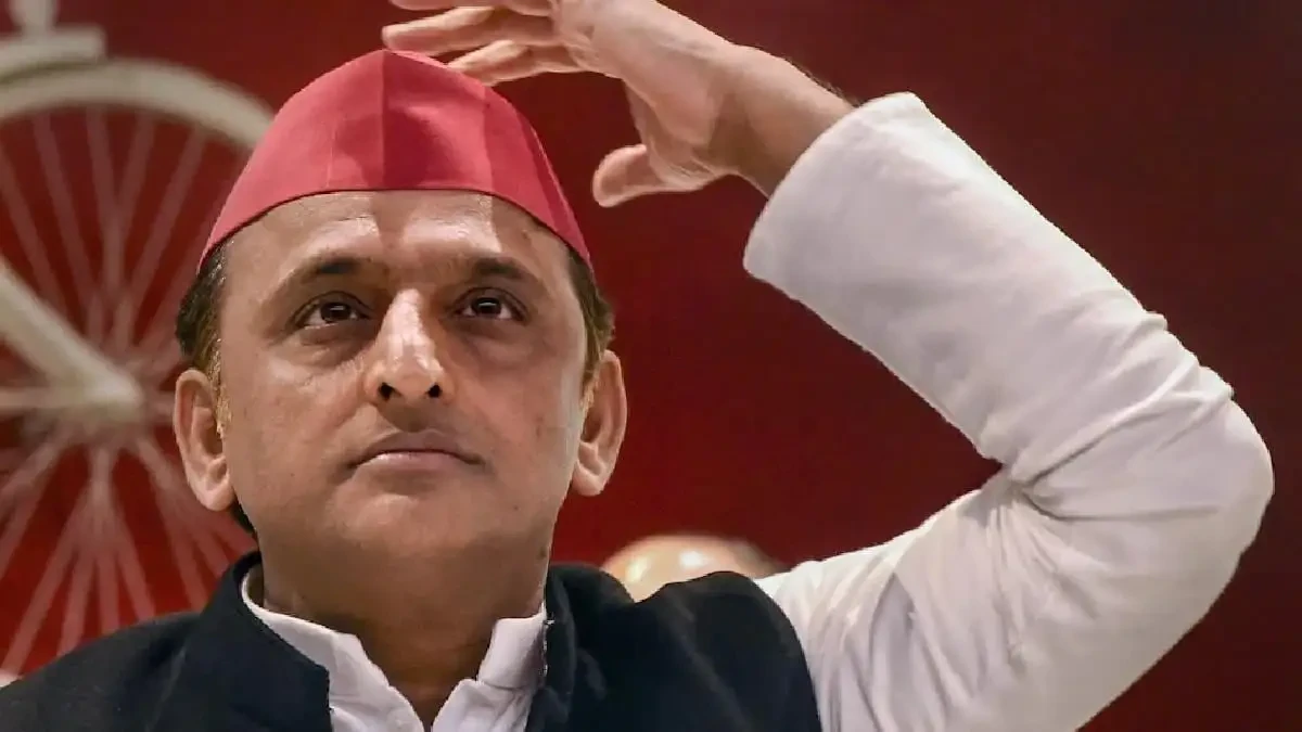 'पूरी सपा टूटने वाली है' यूपी के कैबिनेट मंत्री के दावे से मचा सियासी भूचाल