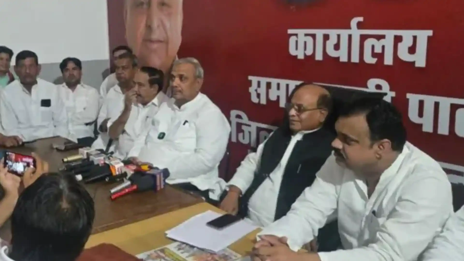 सपा में टूट की बातें अफवाह, भाजपा में बढ़ रहा असंतोष: रामआसरे वर्मा