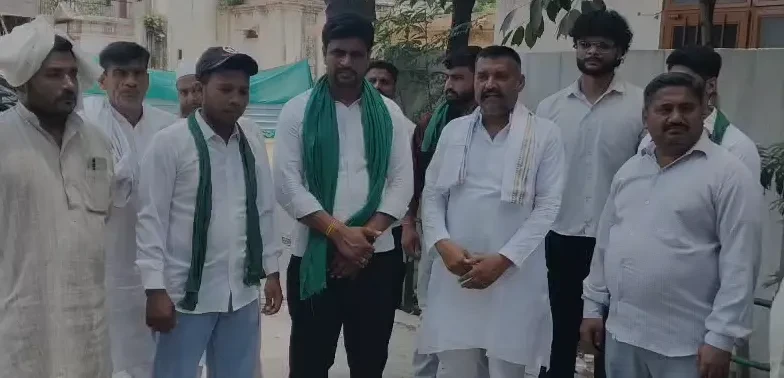 मुजफ्फरनगर: किसानों की सुविधा के लिए ‘एक गांव-एक फर्द’ प्रणाली की मांग, भाकियू ने उठाई आवाज